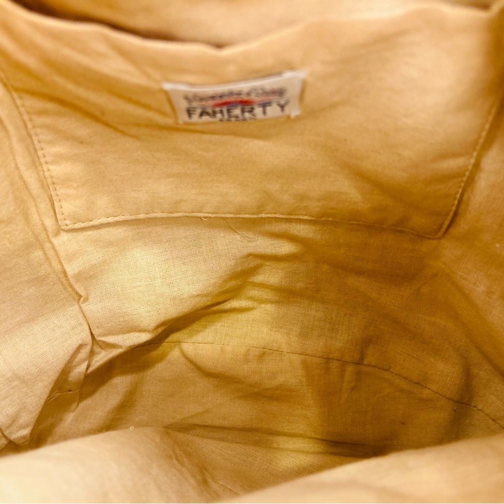 Faherty Raffia Drawstring Shoulder Bag - Picture 6 of 7